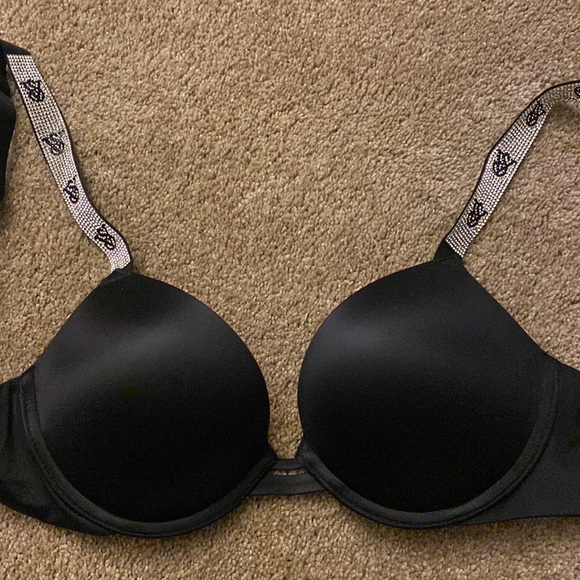 Victoria’s Secret Bling Black “sparkly strap” very sexy push-up  size 32C - Picture 6 of 11